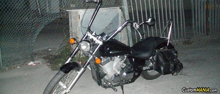 honda-vt-750-black-widow