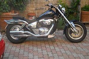 suzuki-marauder-800