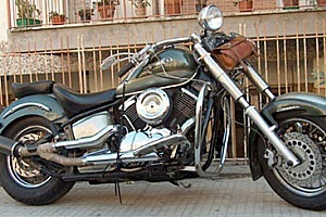 yamaha-xvs-1100-drag-star-classic