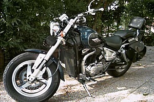 suzuki-marauder-800