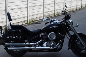 yamaha-xvs-1100-drag-star-classic