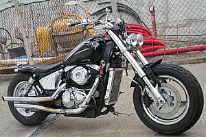 suzuki-marauder-800