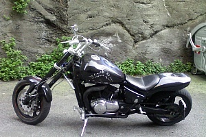 suzuki-marauder-800