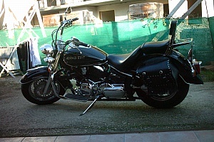 yamaha-xvs-1100-drag-star-classic