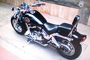 suzuki-marauder-800