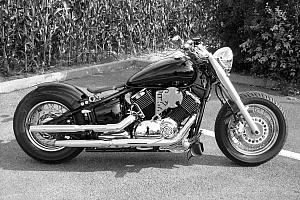 yamaha-xvs-1100-drag-star-classic