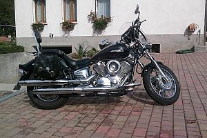 yamaha-xvs-1100-drag-star