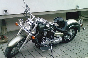 yamaha-xvs-1100-drag-star-classic