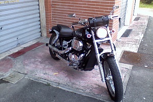 honda-vt-750-black-widow