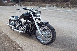 Honda shadow vt on sale 750 black widow