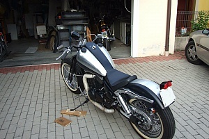 suzuki-marauder-800