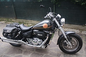 suzuki-marauder-800